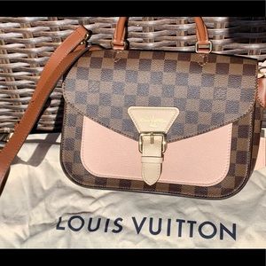 LOUIS VUITTON CROSSBODY BEAUMARCHAIS VENUS TAN